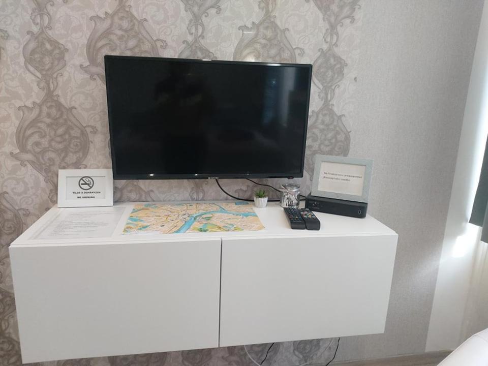 Pompar Belvarosi Apartman Segedyn Zewnętrze zdjęcie