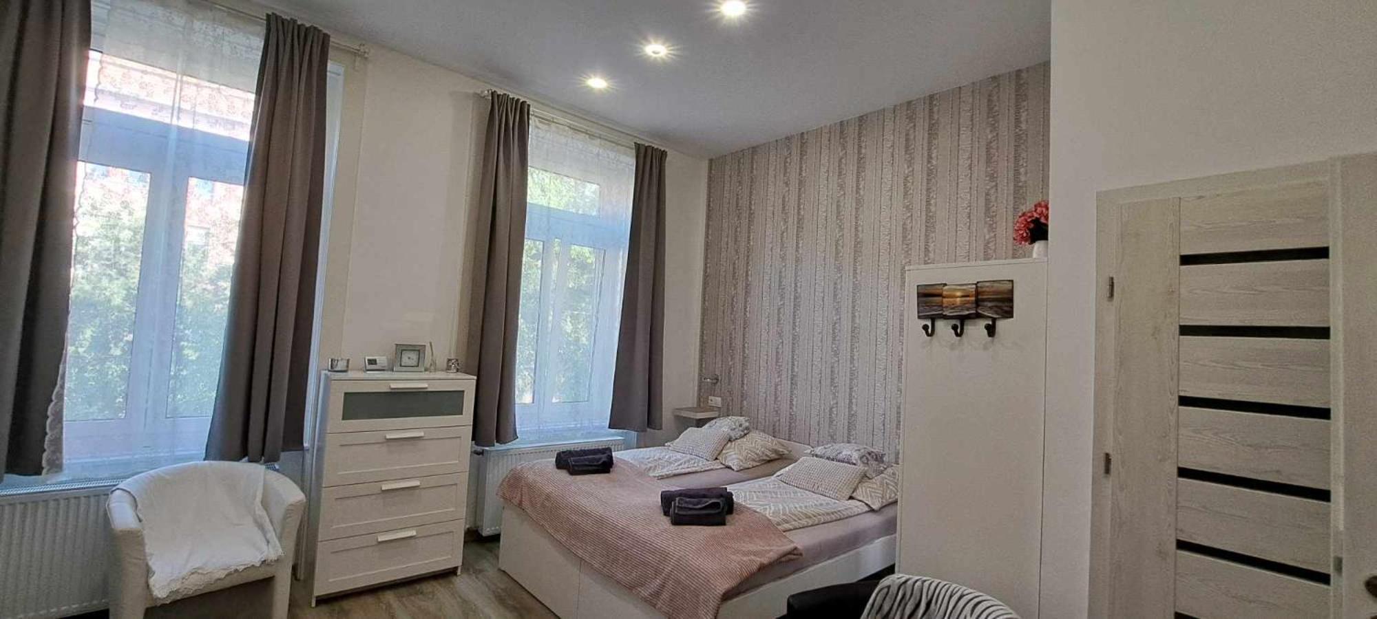 Pompar Belvarosi Apartman Segedyn Zewnętrze zdjęcie