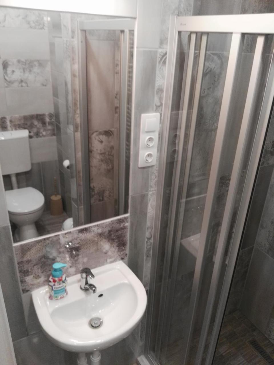 Pompar Belvarosi Apartman Segedyn Zewnętrze zdjęcie